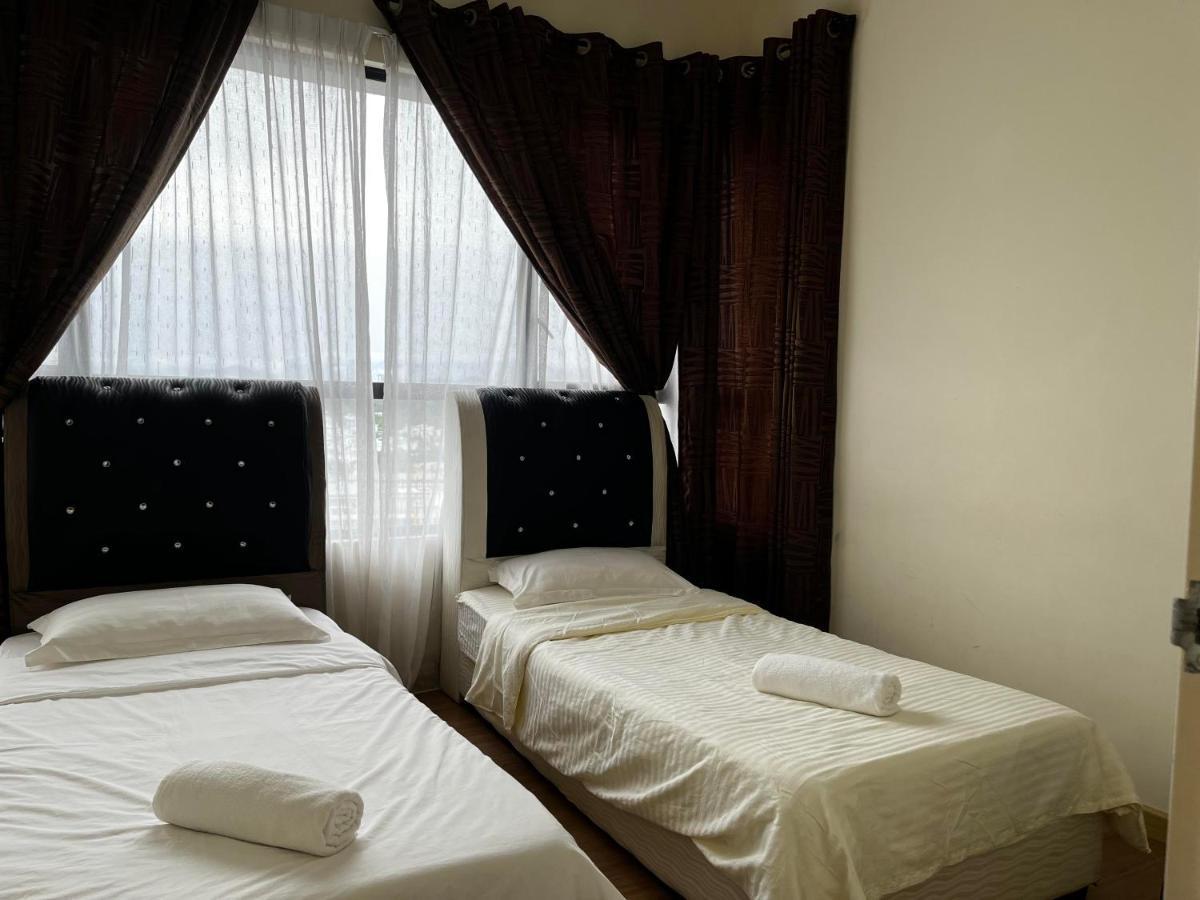 Casa Rv Homestay Mkh Boulevard Kajang Esterno foto