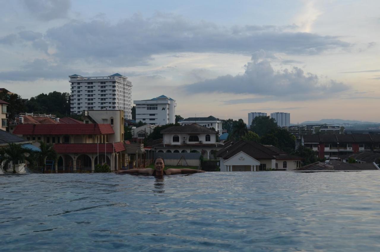 Casa Rv Homestay Mkh Boulevard Kajang Esterno foto